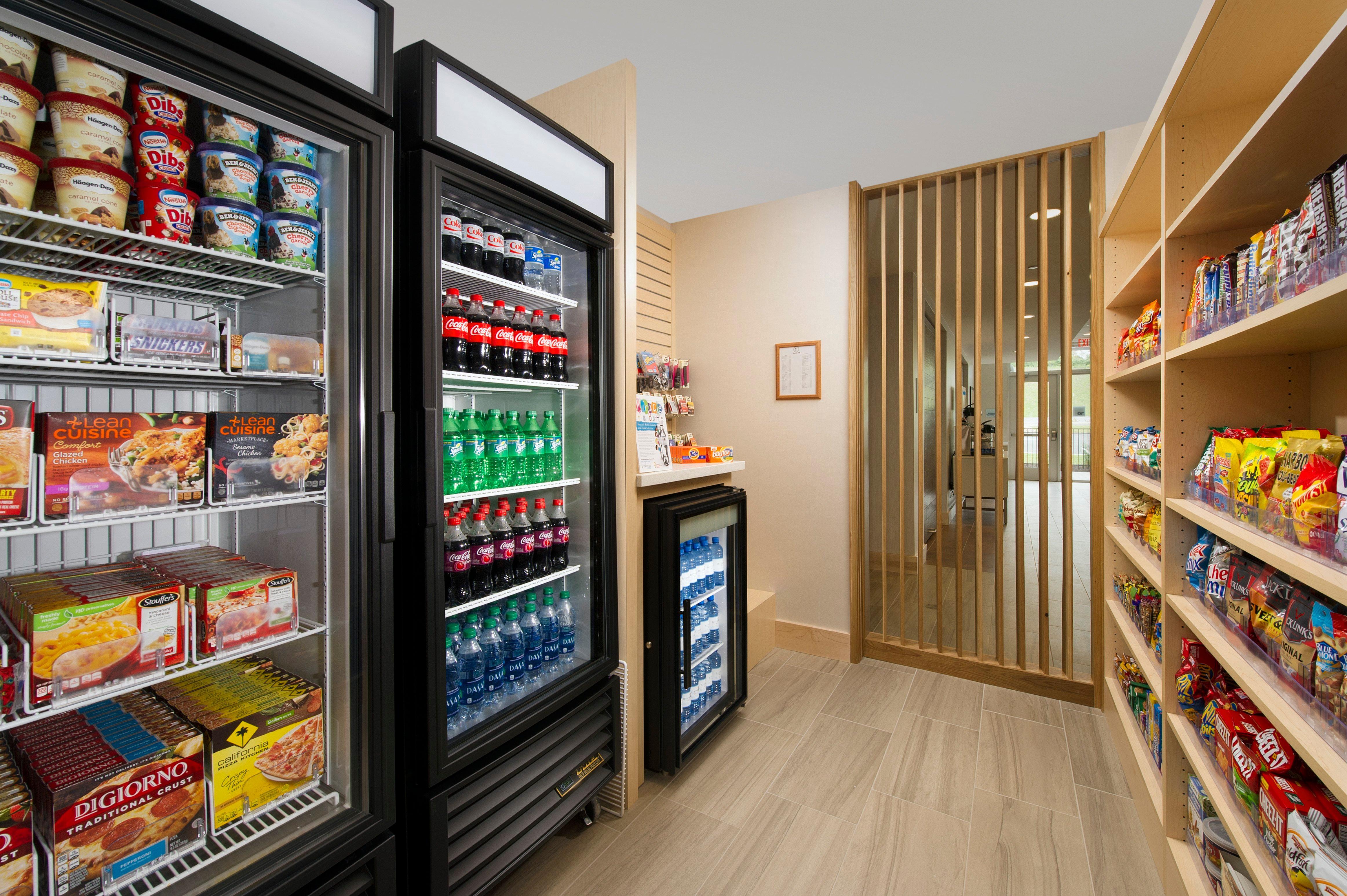 Holiday Inn Express & Suites By Ihg Altoona By Ihg Buitenkant foto